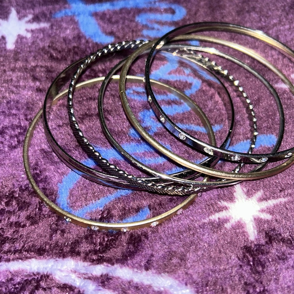 Bangles - Picture 5 of 5